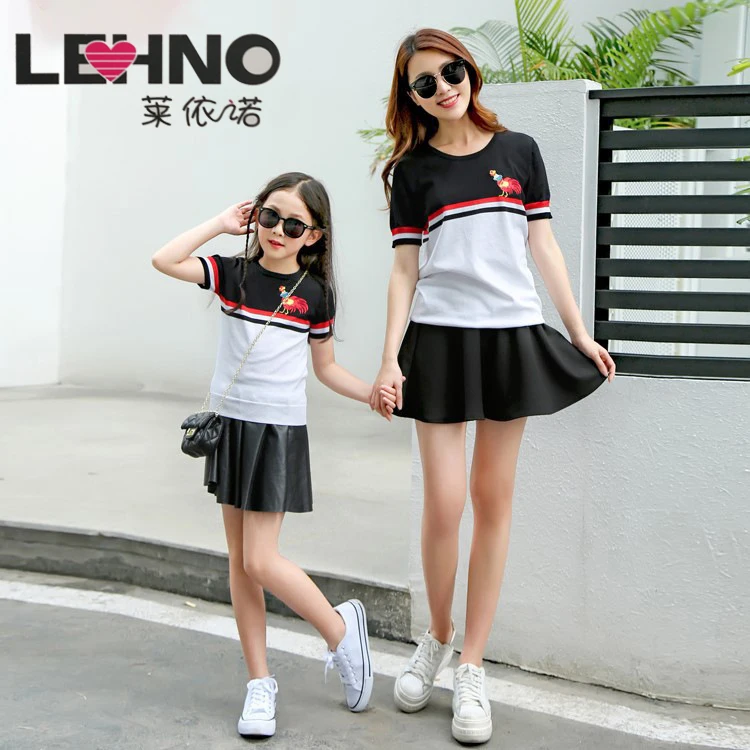 

Summer Wear Short Sleeved Striped Sweater Mother and Daughter Clothes