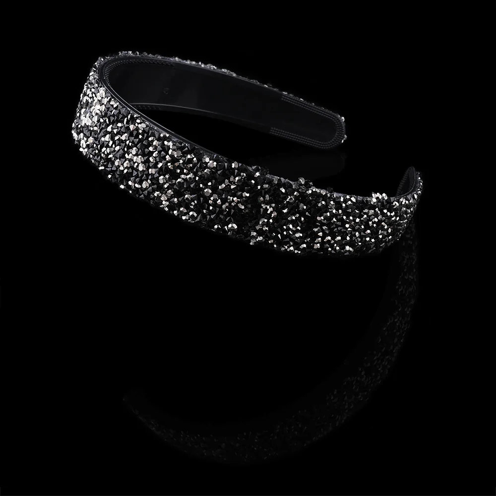 Molans Charming Tattered Drill Hairbands Non-slip Toothed Plastic Female Fashion Headbands Full Rhinestone Girl Hair Accessories - Color: Black