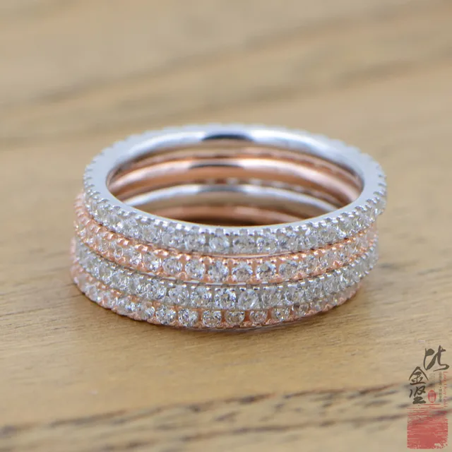 Простые круглые кольца цвета розового золота и серебра для женщин