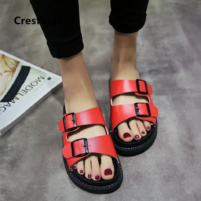 

Women High Quality Red Pu Leather Flat Pu Leather Sandals Lady Casual Spring & Summer Comfortable Sandals Cool Slippers E2420
