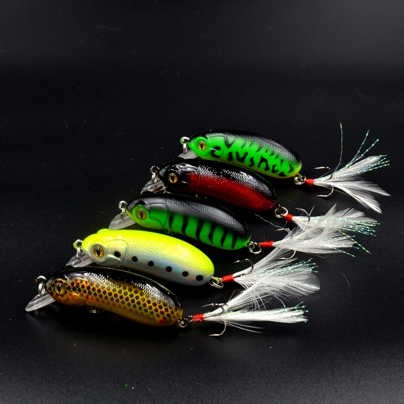 

6cm 10g Crank Fishing Minnow Lures with Feather Hard Plastic Laser Reflective Minow Swim Baits High Simulation Fake Bait CB027
