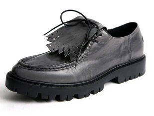 Британский стиль; мужская обувь на плоской подошве из натуральной кожи; обувь с перфорацией типа «броги» на платформе; дышащая модная мужская обувь с бахромой; сезон весна-осень; 03 - Цвет: Серый