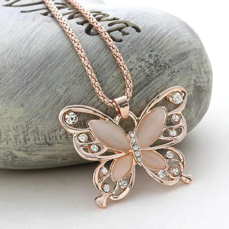 

Car Ornaments Metal Chain Butterfly Shape Car Rearview Mirror Butterfly Pendant Decoration Key Chain Keyring For Car Hanging