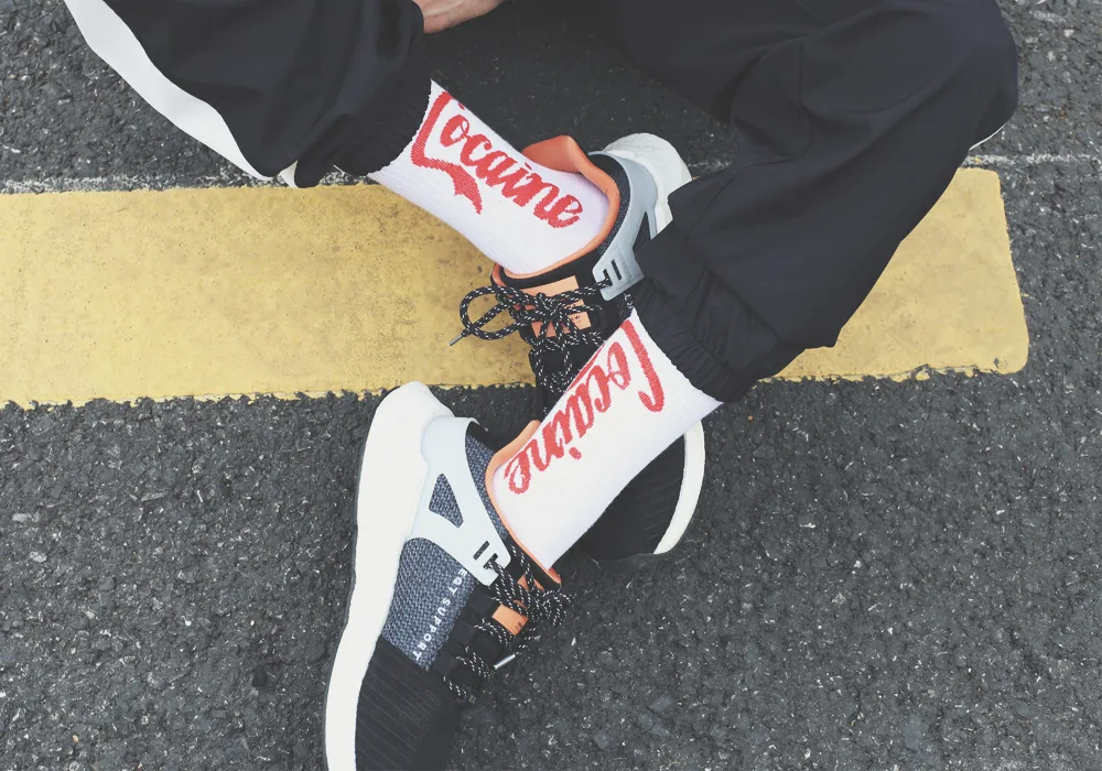 الصيف طويل الرجال المد الشارع أوروبا وأمريكا الورك هوب البرية الكولا الجوارب الإناث ins لوح التزلج الجوارب للجنسين المتناثرة calcetines الصيف طويل الرجال المد الشارع أوروبا وأمريكا الورك هوب البرية الكولا الجوارب الإناث ins لوح التزلج الجوارب للجنسين المتناثرة calcetines