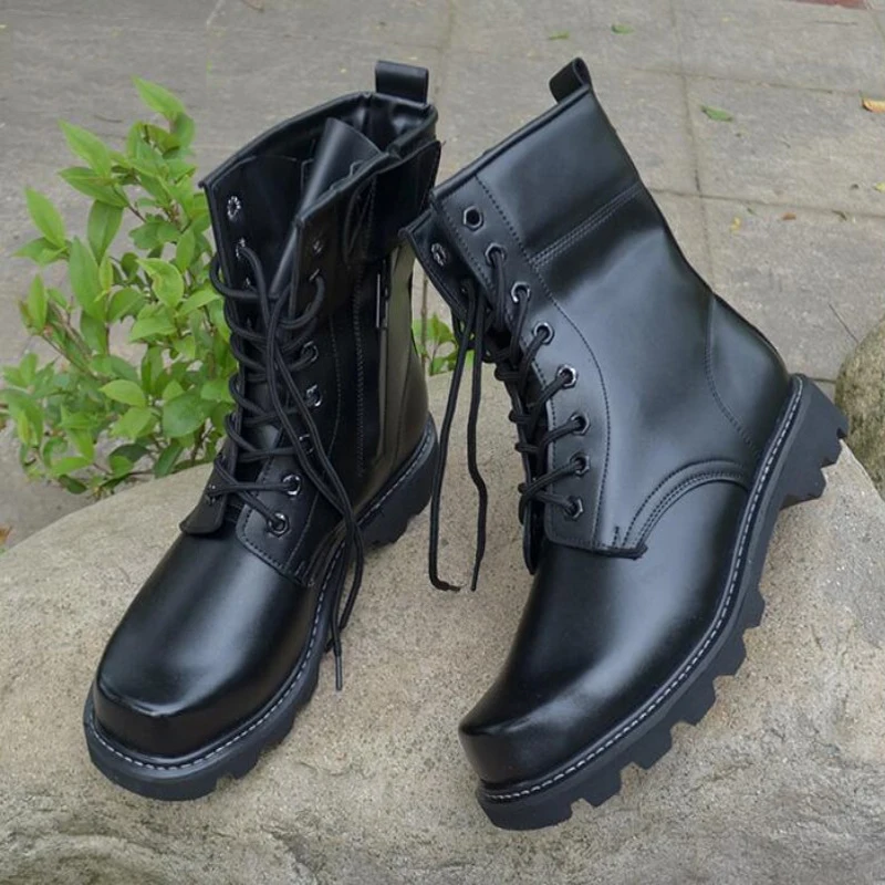 boots black