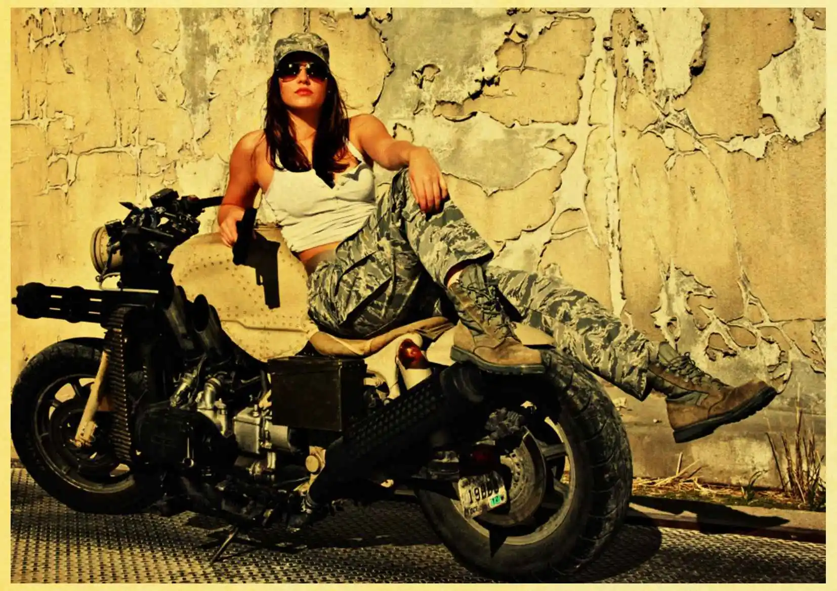 Мотоцикл девушка крафт-бумага/Декор стены/Бар плакат/декоративная живопись/Ретро плакат - Цвет: E025