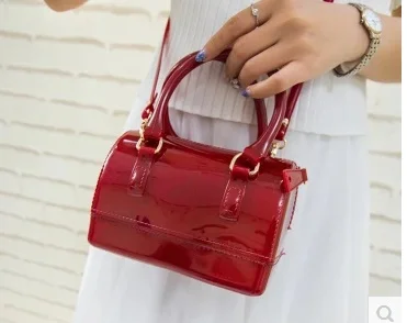 Whole Small Size Kids Pillow Shoulder Jelly Bag Candy Mini Women Whole Small Size Kids Pillow Shoulder Jelly Bag Candy Mini Women Messenger Handbags Silicon Colorful Tote Beach Bags Bolsa In Top Handle From Luggage