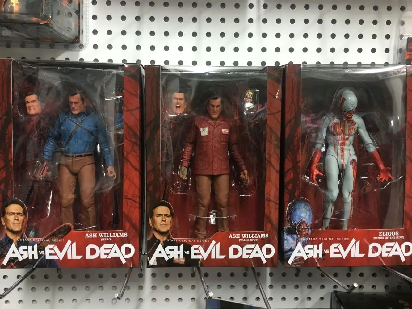 

NECA The Evil Dead Ash Vs Evil Dead Ash Williams Eligos PVC Action Figure Collectible Model Toy 18cm KT3427