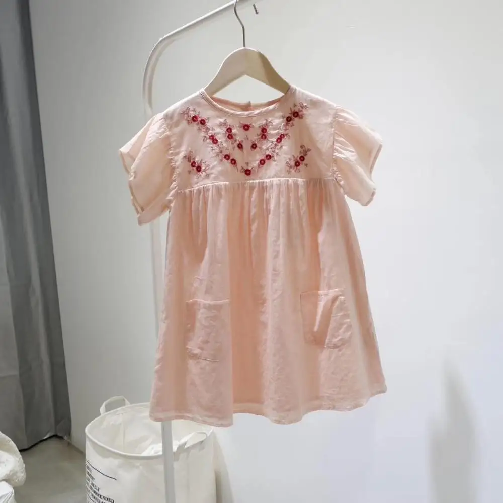 

summer 2019 baby girls clothes pink color Flower embroidery dress kids girls dresses Loose and comfortable girls dress