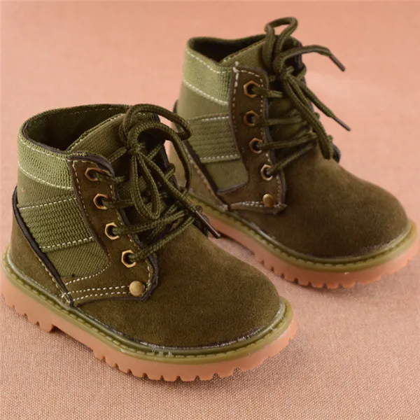 Осень-зима мальчиков ботинки для девочек обувь для детей Для мальчиков девочек ботинки martin шнуровке модные кожаные ботинки для маленьких мальчиков обувь для девочек - Цвет: army green