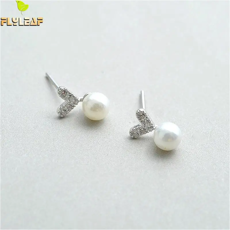 

Flyleaf 925 Sterling Silver Heart-shaped Shell Pearl Stud Earrings For Women Simple Cubic Zirconia Earings Fashion Jewelry Party