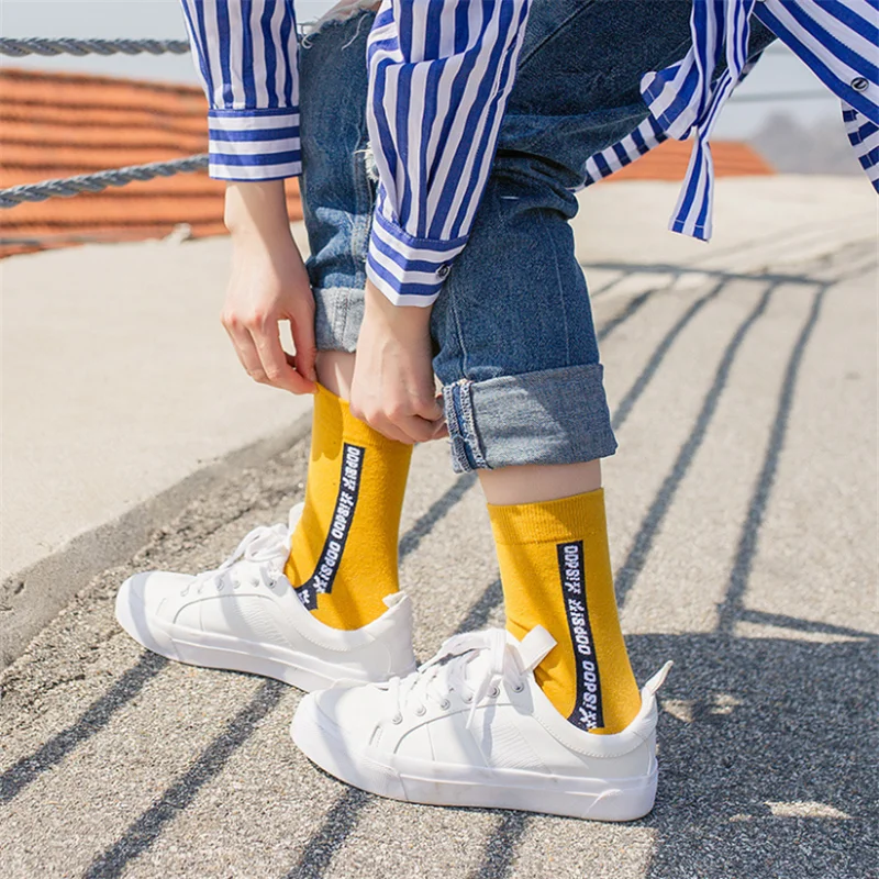 Summer Letter Patterned Art Socks Women Skateboard Harajuku Short Socks Fashion Soft Breathable Cotton Socks Low Ankle Funny Sox