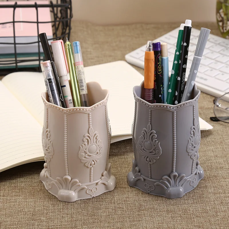 Padrão de Flor Pincel de Maquiagem Caixa de Armazenamento Titulares de Armazenamento Retro Esculpida Caneta Lápis Caneta Pote Recipiente Desk Organizer Presente 13 Cheap Porta-caneta