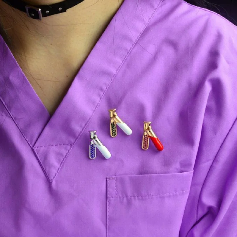 

Test Tubes Pin Brooch with Colorful Crystals Science Chemistry Flasks Pin Button Medical Jewelry Gift for Doctors Nurse Students