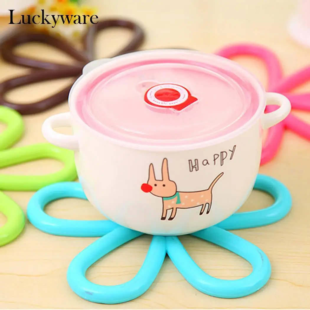 

Skid Plum Flower Shape Insulation Anti New Dish Pad Pot Holders Non-slip Hot Pads