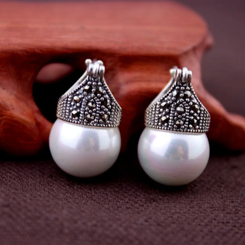 

Серьги-кольца с нефритом И искусственным жемчугом