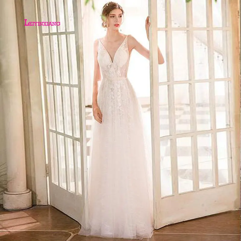 

LEIYINXIANG Wedding Dress Sexy A-line Bride Gown Vestido De Noiva Backless V-neck Natural Luxury Appliques V-neck Lace Princess