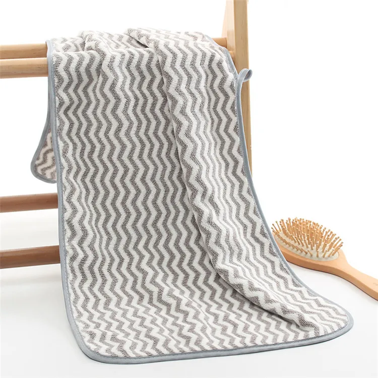 10720865170_809311677