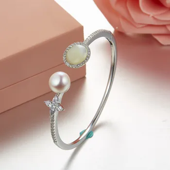 

[MeiBaPJ]Luxuriousl 925 Silver Natural Freshwater Shell Bracelet For Women Wedding Party Jewelry Charm Bangle Gift Box