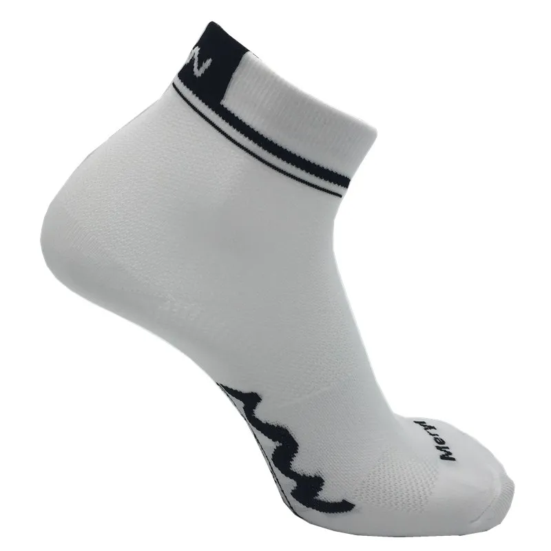 Летние короткие спортивные носки для велоспорта для мужчин и женщин, профессиональные Защитные носки для беговых велосипедов