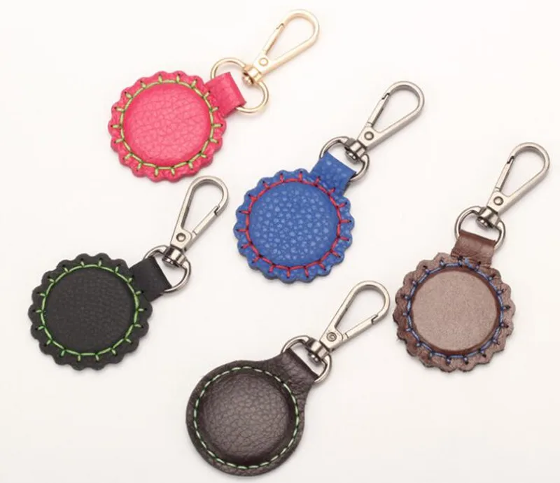 

Outdoor Hunting Shooting Magnetic Keychain for Slingshot Steel Ball Portable Strong Suction Magnet Key Ring Pendant Decoration