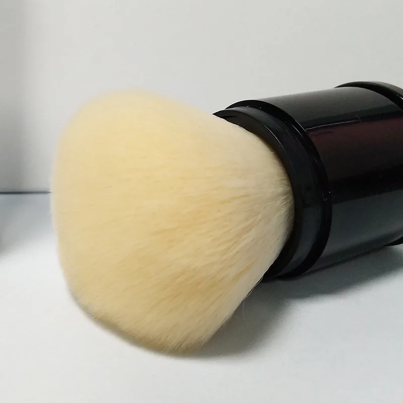 Telescopic brush Makeup Brush New Portable Black blush artificial fiber wool cosmetic tool | Красота и здоровье
