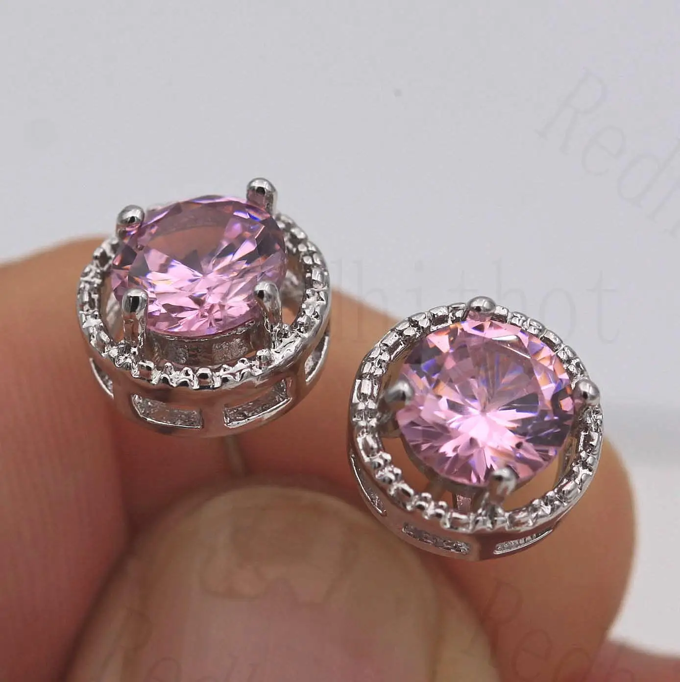 OBS0348_Pink_03