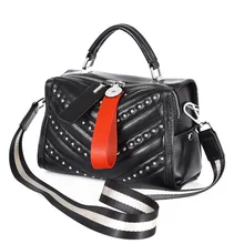 Yufang пояса из натуральной кожи для женщин курьерские Сумки натуральной воловьей женские сумки маленький заклепки подросток черны