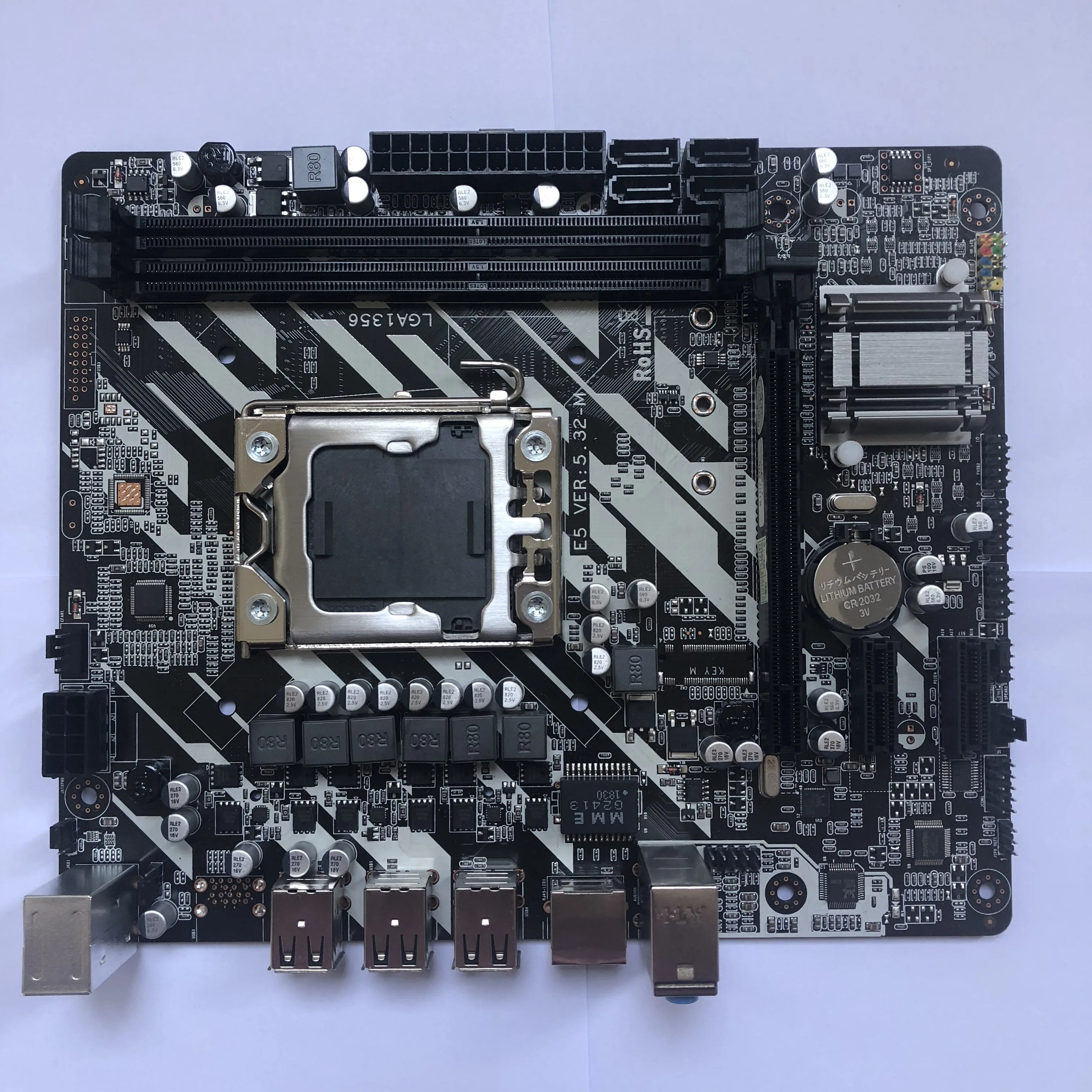 جديد اللوحة E5 VER: 5.32-M LGA 1356 DDR3 سطح اللوحة
