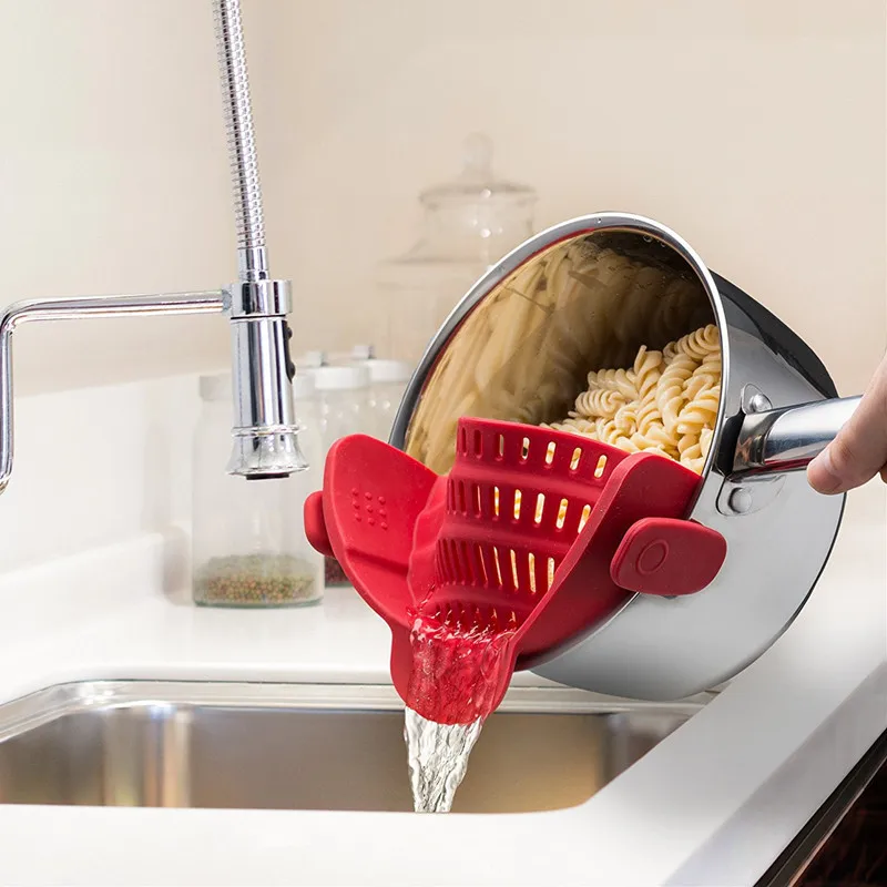 

1 Pcs Universal Clip On Silicone Colander Pot Funnel Filter Kitchen Gadgets