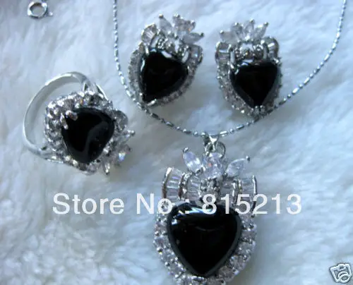 

ddh00107 Asian Jewelry Black Heart Shape Earring~Ring 8# ~Pendant set