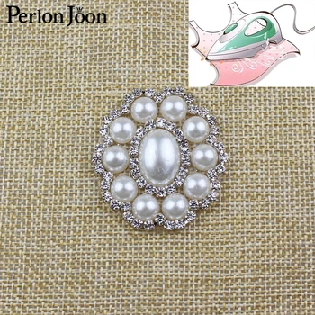 

5 PCS 1.7*1.57 inch Oval pearl Rhinestone Hot-fix Patches Crystal applique decoration in the wedding clothes shoes TJ 012