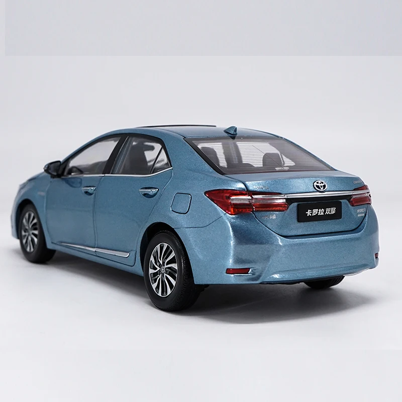 1:18 Toyota Corolla Hybrid Premium литая под давлением Модель автомобиля игрушки для детей рождественские подарки коллекция оригинальная коробка