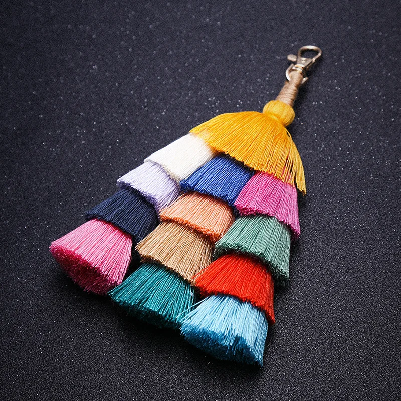 

Fashion boho key chain women cute pompon tassel keychain bag accessories car bags key ring fringe jewelry key pendant charm J40