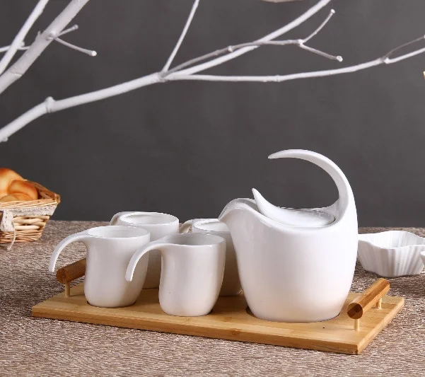 Creative Ceramic Abstract Swan Tea and Coffee Set with Bamboo Tray