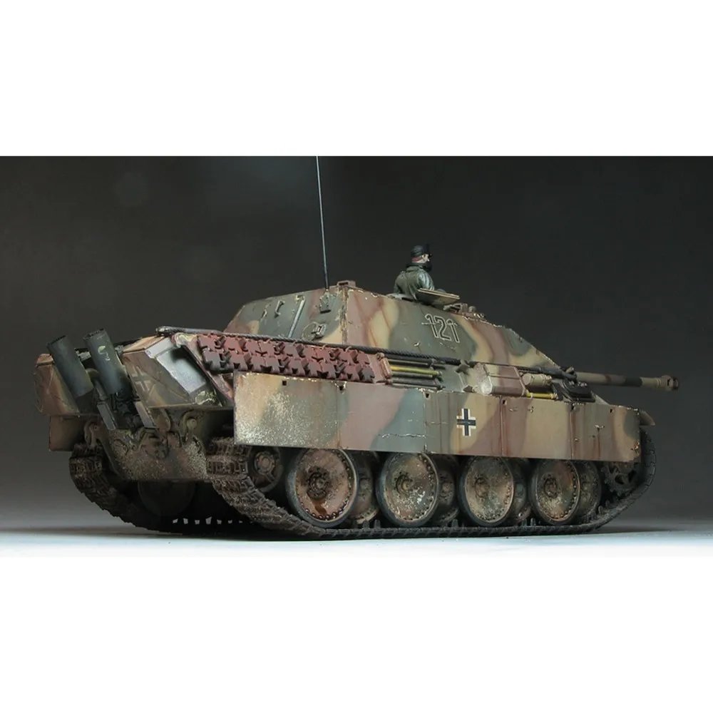 Tamiya по супер скидке 35203 1/35 Пособия по немецкому языку самоходное противотанковое орудие Jagdpanther Sd Kfz 173 поздней версии сборки БТТ модель здания Наборы о rc игрушки