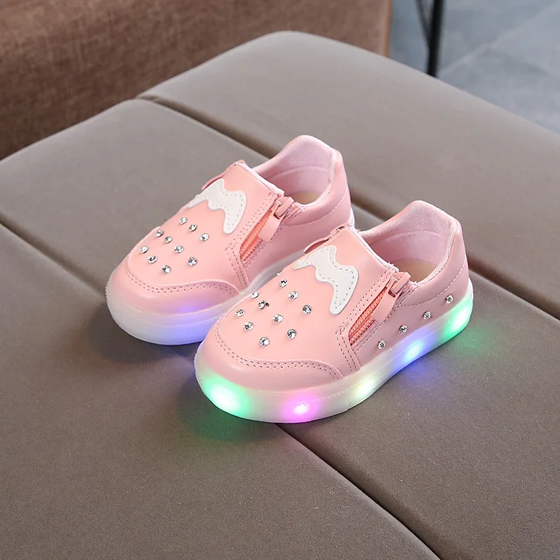

fashion Lovely girls shoes LED lighted infant tennis leisure crystal beautiful shoes baby footwear princess baby sneakers