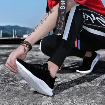 

YRRFUOT Men Casual Shoes Brand Man Shoes Comfortable Fashion Sneakers Slip On Sneaker Breathable Sport Shoe Flat Tenis Shoes
