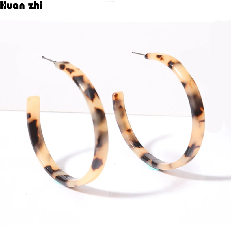 

HUANZHI New 2019 Acrylic Tortoiseshell Leopard Print Geometric Round Circle C Shape Acetate Big Hoop Earrings for Women 5 cm