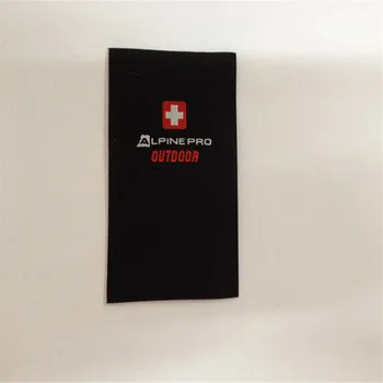 

Directory factory price No MOQ high density woven label for clothing