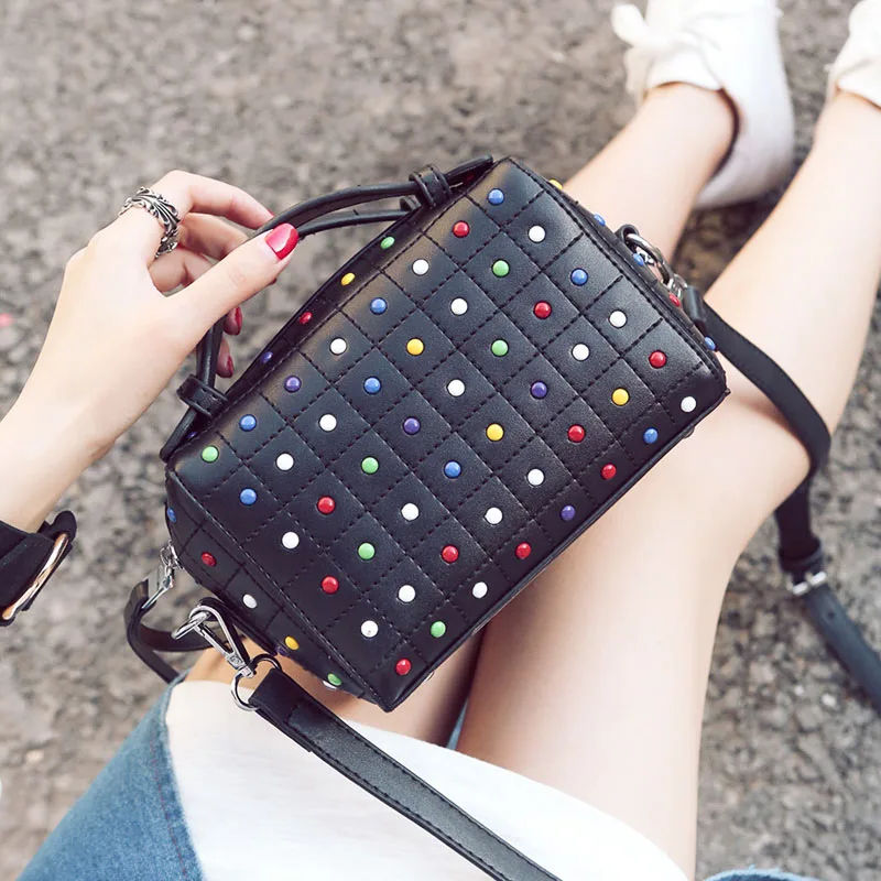 JANESPRI Crossbody Bags for Women Messenger Bags 2018 Vintage Leather Bags Women Handbags Famous Brand Rivet Small Shoulder Sac (20)