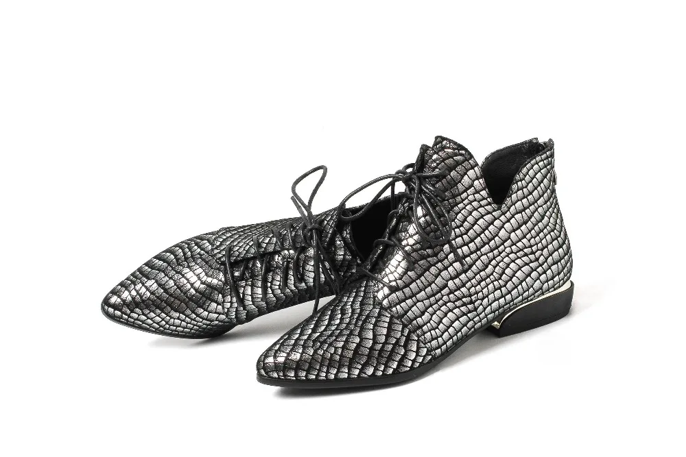 Film argent Bas Talons Designer Bout Lady Britannique Oxford Étoiles Véritable Cheville Up L8f7 Rouge 2018 Art Pointu Cuir Élégant Bottes En Dentelle Style rsxhQBtdC