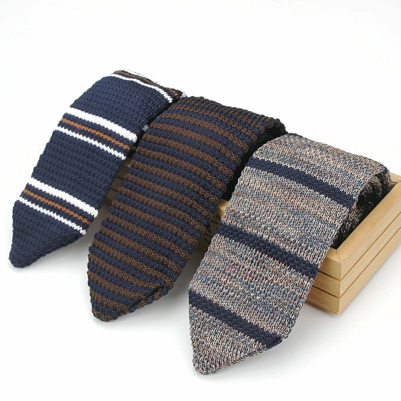 

Mens Casual Stripe Patterned Knit Neck Tie Upscale Men Accessories