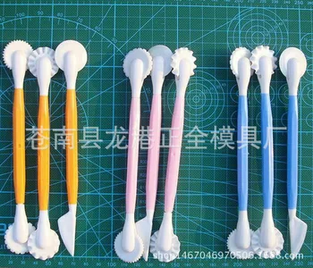 

by dhl 100set 3pcs/set Plastic Cake Decorating Pen 6 Patterns Flower Modelling Tool Fondant Cake Decorating Tools