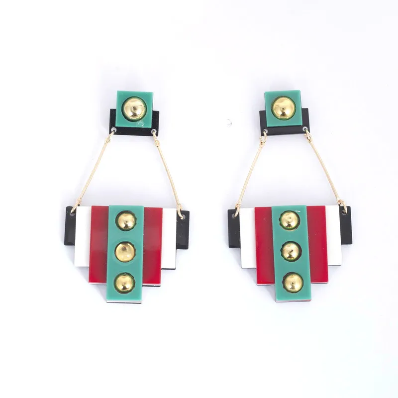 

2019 New Exaggerated Geometric Black White Triangular Earring Fashion Acrylic Long Stud Earrings for Women Pendientes Mujer Moda