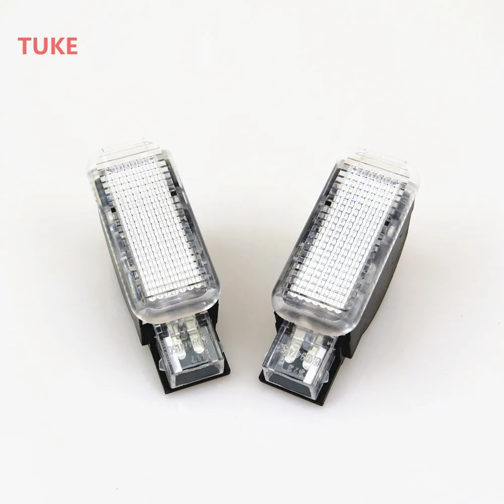 

Qty2 Car Lnterior Trunk Lllumination Light 8KD 947 415 C 8KD 947 415C 8KD947415C For VW Sharan Phaeton A2 A3 Q3 Q7 R8 A6 A4 Yeti