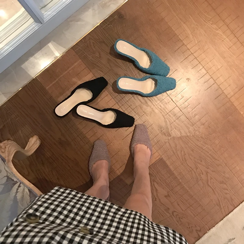 Женская обувь; короткие плюшевые тапочки; zapatos de mujer; дизайнерские шлепанцы с квадратным носком; обувь для девочек