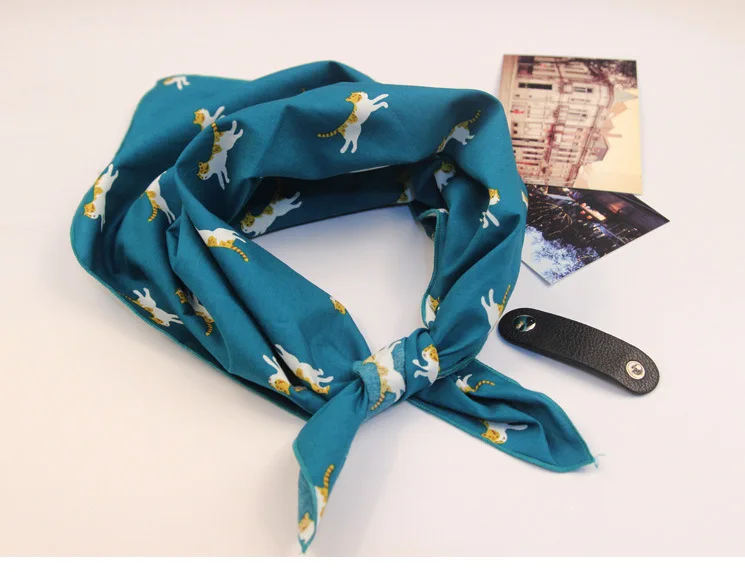 New Unisex Hip-hop Cotton Square Scarf Cartoon Floral Men's Scarves Women Casual Wear Neck Scarf Cover Headband 60*60CM Bandanas mens infinity scarf