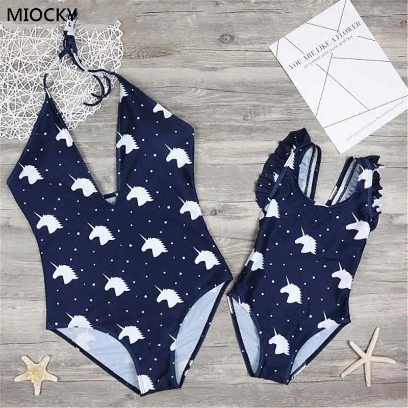 

Mother Daughter Matching Swimsuit Summer Cartoon Cute One-piece Bikini Beachwear mae e filha Mother Daughter Family Look E046