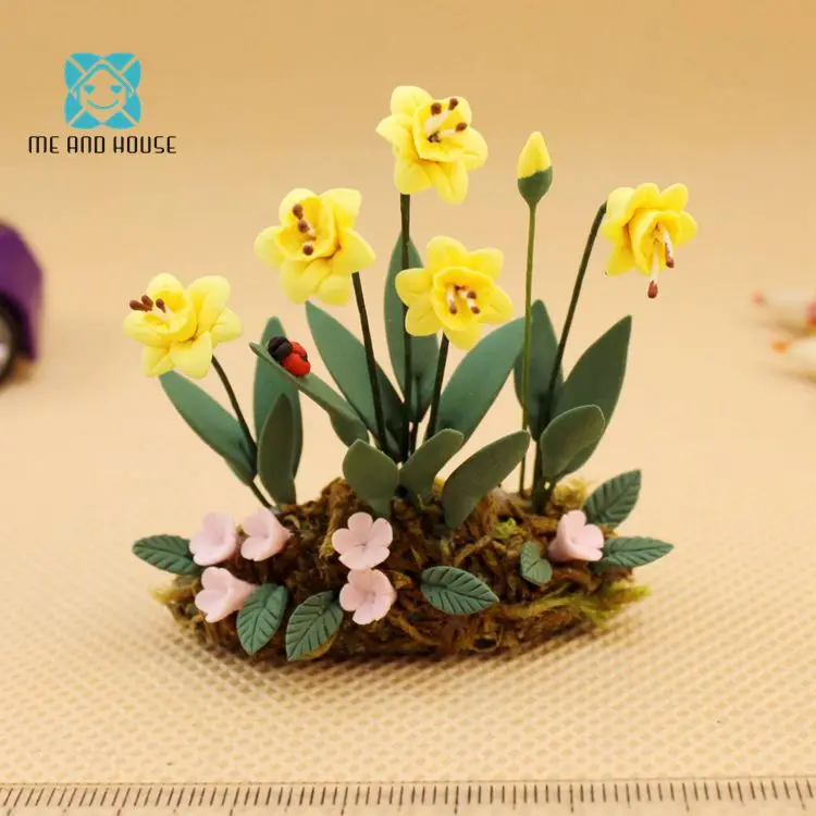 

Doll House Miniature Excellent Clay blooming yellow petunia for garden outdoor